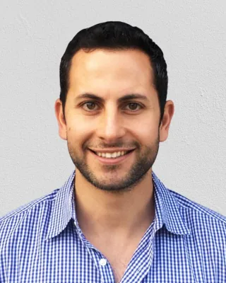 Dr. Eric Chaghouri